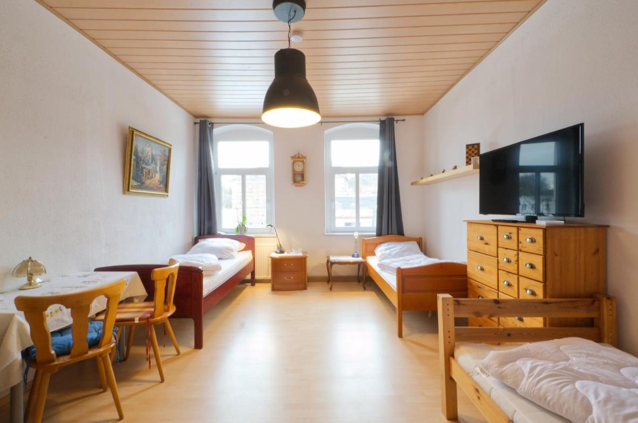 Ferienwohnung Am Busbahnhof 안나베르크 외부 사진