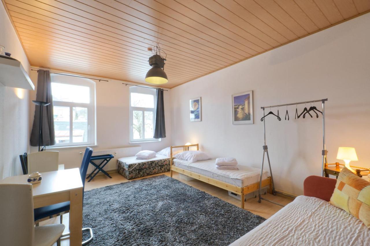 Ferienwohnung Am Busbahnhof 안나베르크 외부 사진
